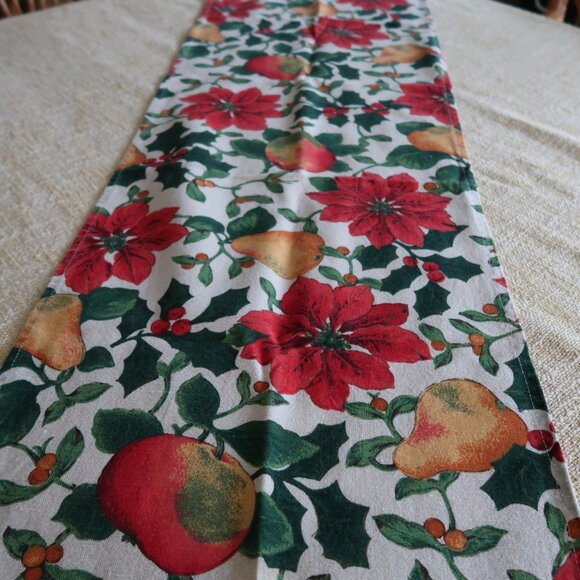 Christmas Poinsettias and Fruit Print Table Runner Homespun Style - Picture 2 of 8